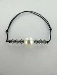 BRACELET EAU DOUCE 8,5/9MM SEMI-RONDE BLANCHE 6 CRISTAL