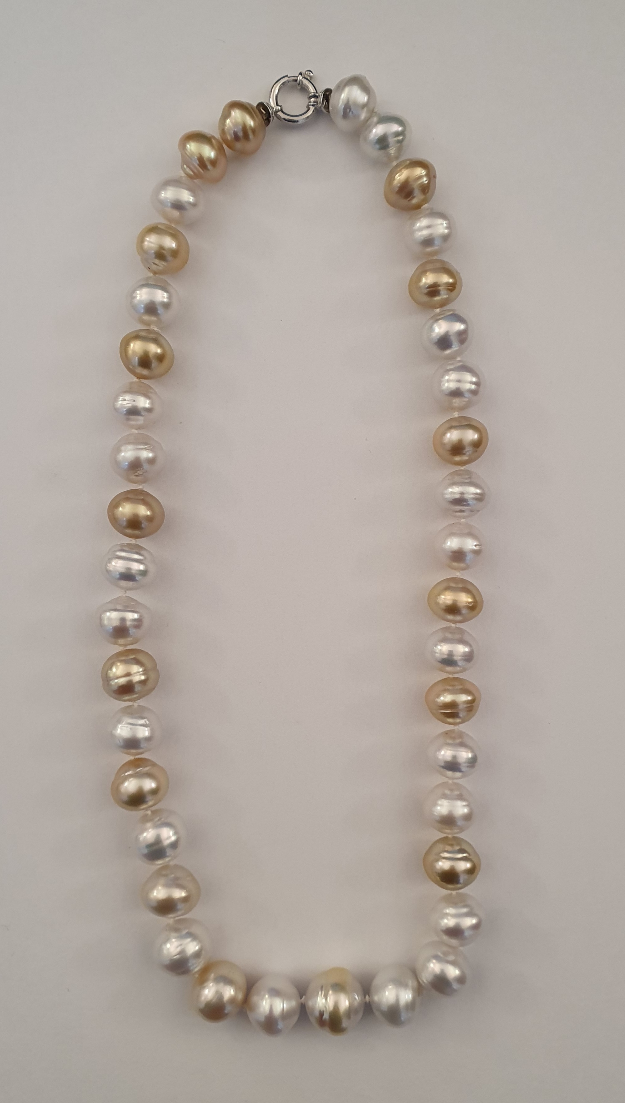 COLLIER OR GRIS 750/00 1.40g MERS DU SUD AUSTRALIE 11/13,8MM BAROQUE BLANC/GOLD