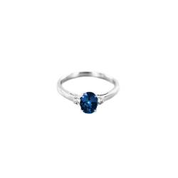 BAGUE OR GRIS 750/00 2.30g 1 SAPHIR BLEU 0.99CT 4 DIAMANT BAGUETTE 0.10CT T54