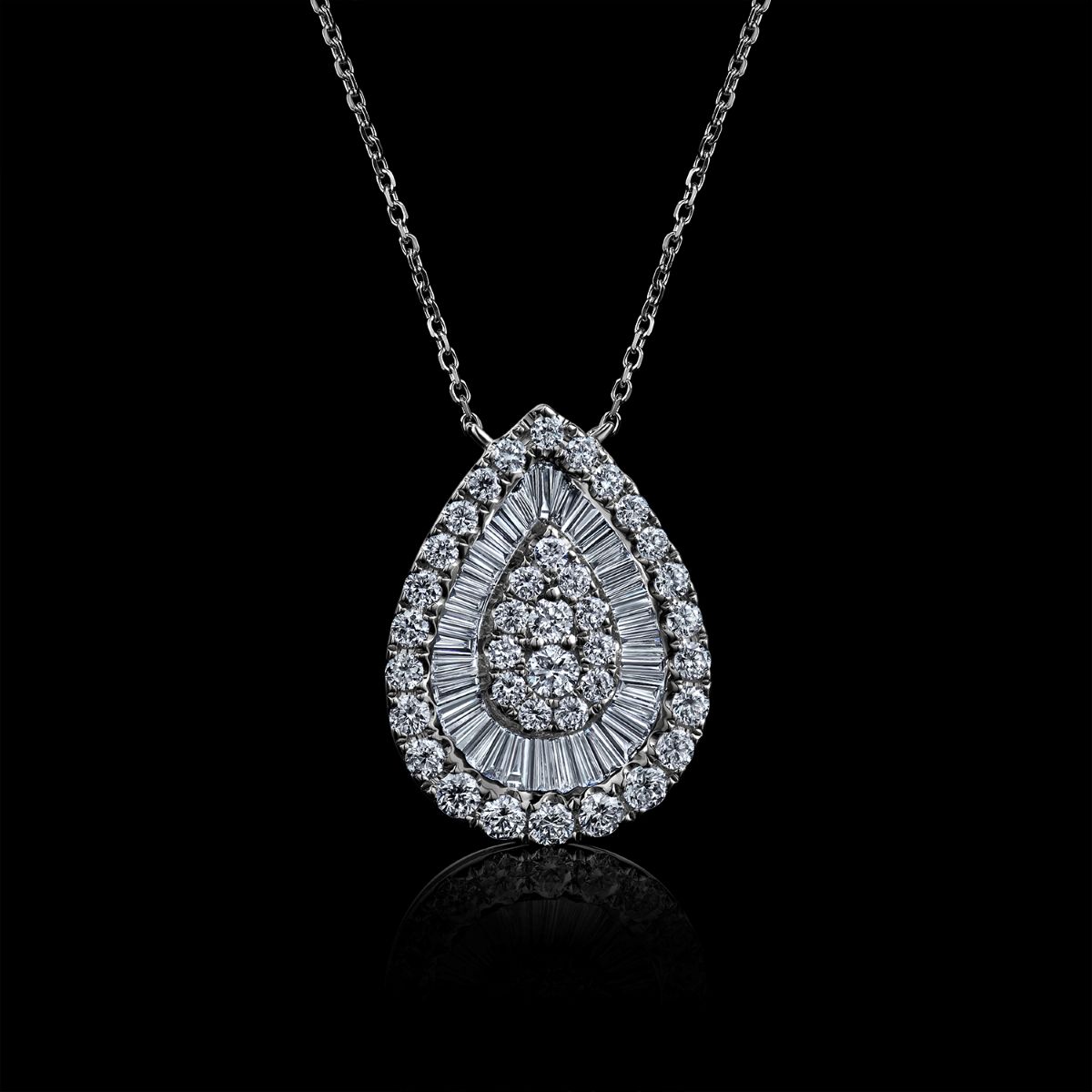 COLLIER OR GRIS 750/00 2.37g 27 DIAMANTS TRAPEZE 0.26CT 37 DIAMANTS RONDS 0.37CT