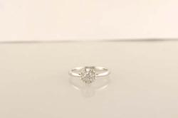 BAGUE OR GRIS 750/00 2.95g 9 DIAMANTS 0.40CT T54