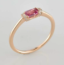 BAGUE OR ROSE 750/00 1.52g 1 SAPHIR ROSE 0.34 14 DIAMANT 0.05 T54