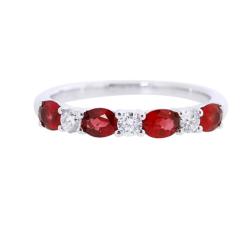 BAGUE OR GRIS 750/00 2.85g 4 RUBIS 0.76CT 3 DIAMANTS 0.20CT