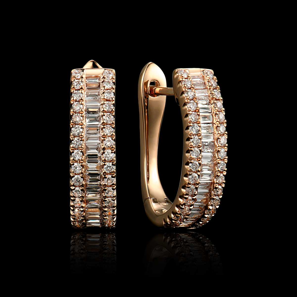 BO CREOLES OR ROSE 750/00 2.87g 39 DIAMANTS BAGUETTES 0.18CT 64 DIAMANTS RONDS 0.22CT