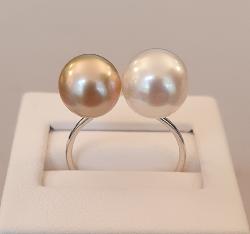 BAGUE OR GRIS 750/00 T53  0.82g MER DU SUD + ED CHINE 8/10MM RONDE BLANC/NATUREL