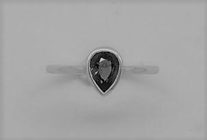 BAGUE OR GRIS 750/00 2.27g 1 RUBIS 0.83CT T54