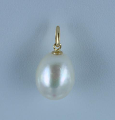 PENDENTIF OR JAUNE 375/00  EAU DOUCE CHINE 11/12MM POIRE