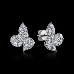 BO OR GRIS 750/00 2.78g 10 DIAMANTS PRINCESSES 0.44CT 2 DIAMANTS POIRES 0.19CT 18 DIAMANTS MARQUISES 1.17CT