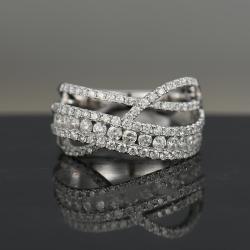 BAGUE OR GRIS 750/00 13.30g 55 DIAMANTS NOIRS 0.35CT 133 DIAMANTS RONDS 1.63CT