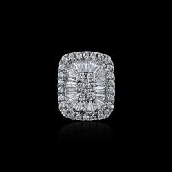 PENDENTIF OR GRIS 750/00 0.55g 34 DIAMANTS RONDS 0.07CT 3 DIAMANTS BAGUETTES 0.01CT 15 DIAMANTS TRAPEZE 0.06CT