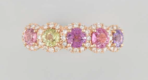 BAGUE OR ROSE 750/00 3.80g 5 SAPHIR 1.40 48 DIAMANT 0.26 T54