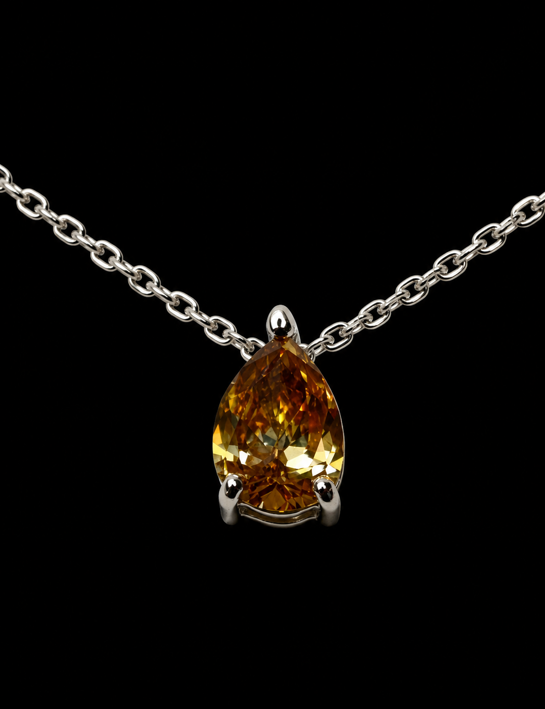 COLLIER OR GRIS 750/00 1.81g 1 DIAMANT CERT HRD  0.76