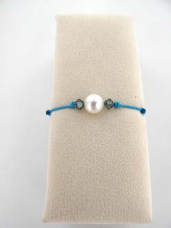 BRACELET EAU DOUCE CHINE 7/7,5MM SEMI-RONDE BLANCHE 2 CRISTAL NOIR