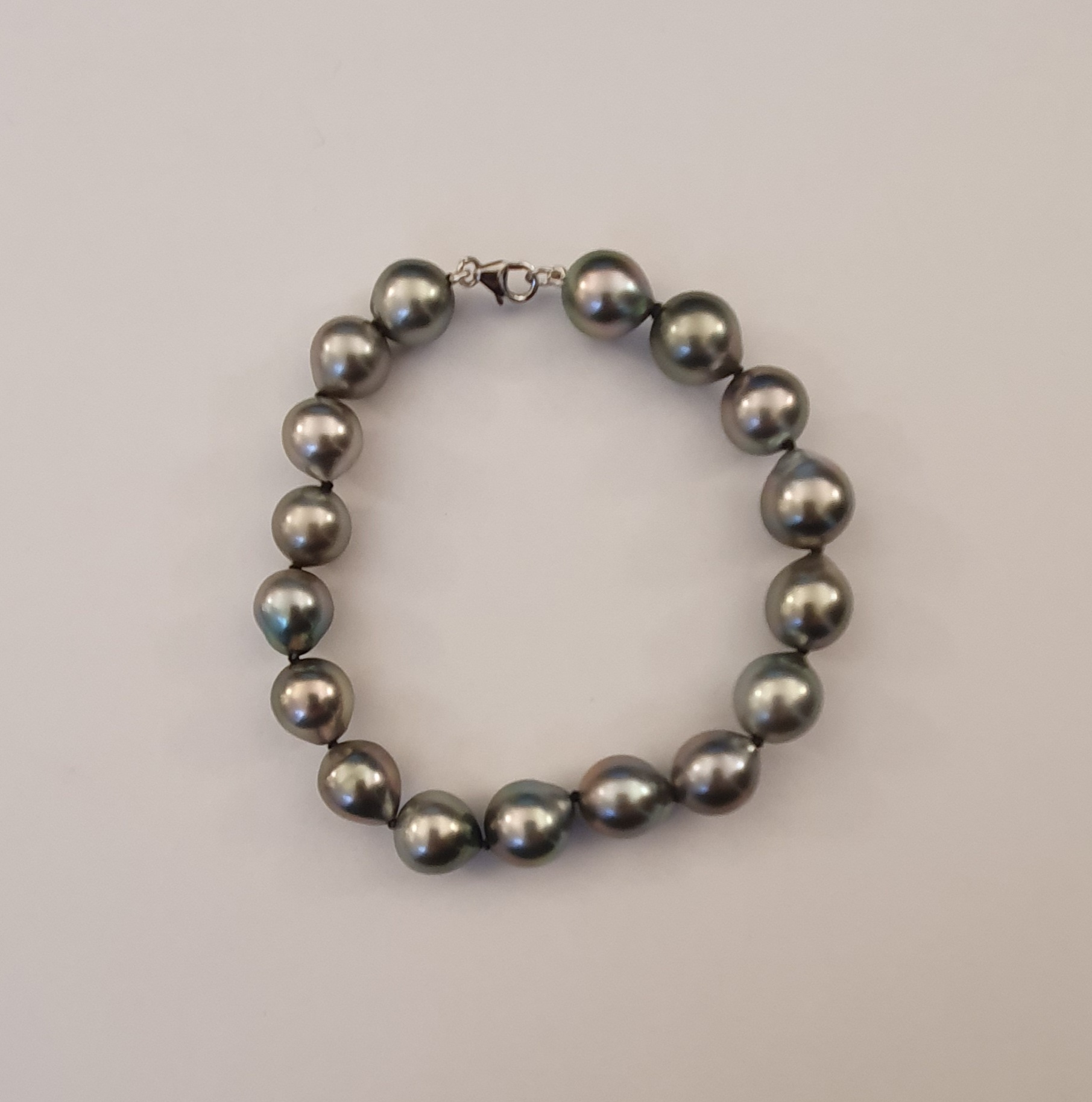 BRACELET OR GRIS 750/00 0.46g MERS DU SUD TAHITI 9/12MM SEMI-RONDE NOIRE