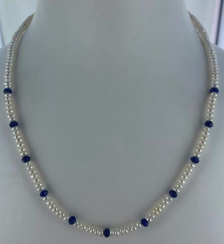 COLLIER OR JAUNE 750/00 0.17g EAU DOUCE CHINE 4/4,5MM BOUTON BLANCHE 11 LAPIS LAZULIS