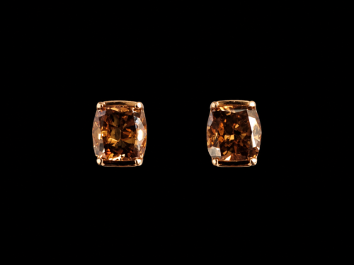 BO OR ROSE 750/00 1.60g 2 DIAMANTS COUSSIN DE COULEUR 1.04CT