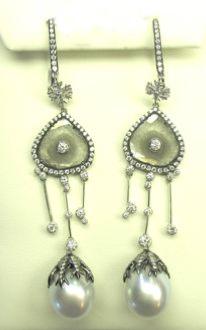 BO OR GRIS 750/00 15.16g MERS DU SUD AUSTRALIE 13MM POIRE BLANCHE DIAMANT BLANC 6.03CT