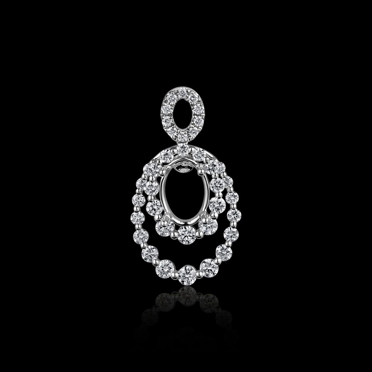 PENDENTIF OR GRIS 750/00 1.12g 1 SAPHIR 7x5 0.66CT 37 DIAMANTS RONDS 0.44CT