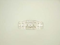 BAGUE OR GRIS 750/00 4.50g 39 DIAMANTS 0.62CT T54